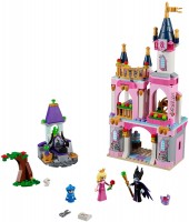 Купить конструктор Lego Sleeping Beautys Fairytale Castle 41152: цена от 3999 грн.