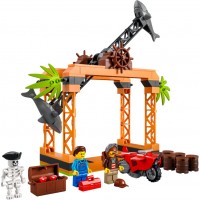Купить конструктор Lego The Shark Attack Stunt Challenge 60342: цена от 652 грн.