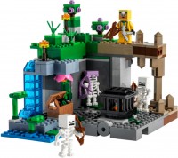Купить конструктор Lego The Skeleton Dungeon 21189: цена от 928 грн.