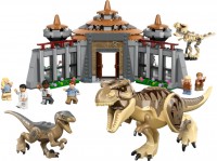Купить конструктор Lego Visitor Center T. Rex and Raptor Attack 76961: цена от 3970 грн.