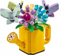 Купить конструктор Lego Flowers in Watering Can 31149: цена от 923 грн.