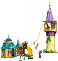 Купить конструктор Lego Rapunzels Tower and The Snuggly Duckling 43241: цена от 3999 грн.