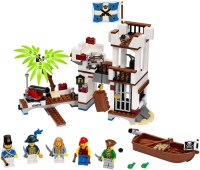 Купить конструктор Lego Soldiers Fort 70412: цена от 9999 грн.